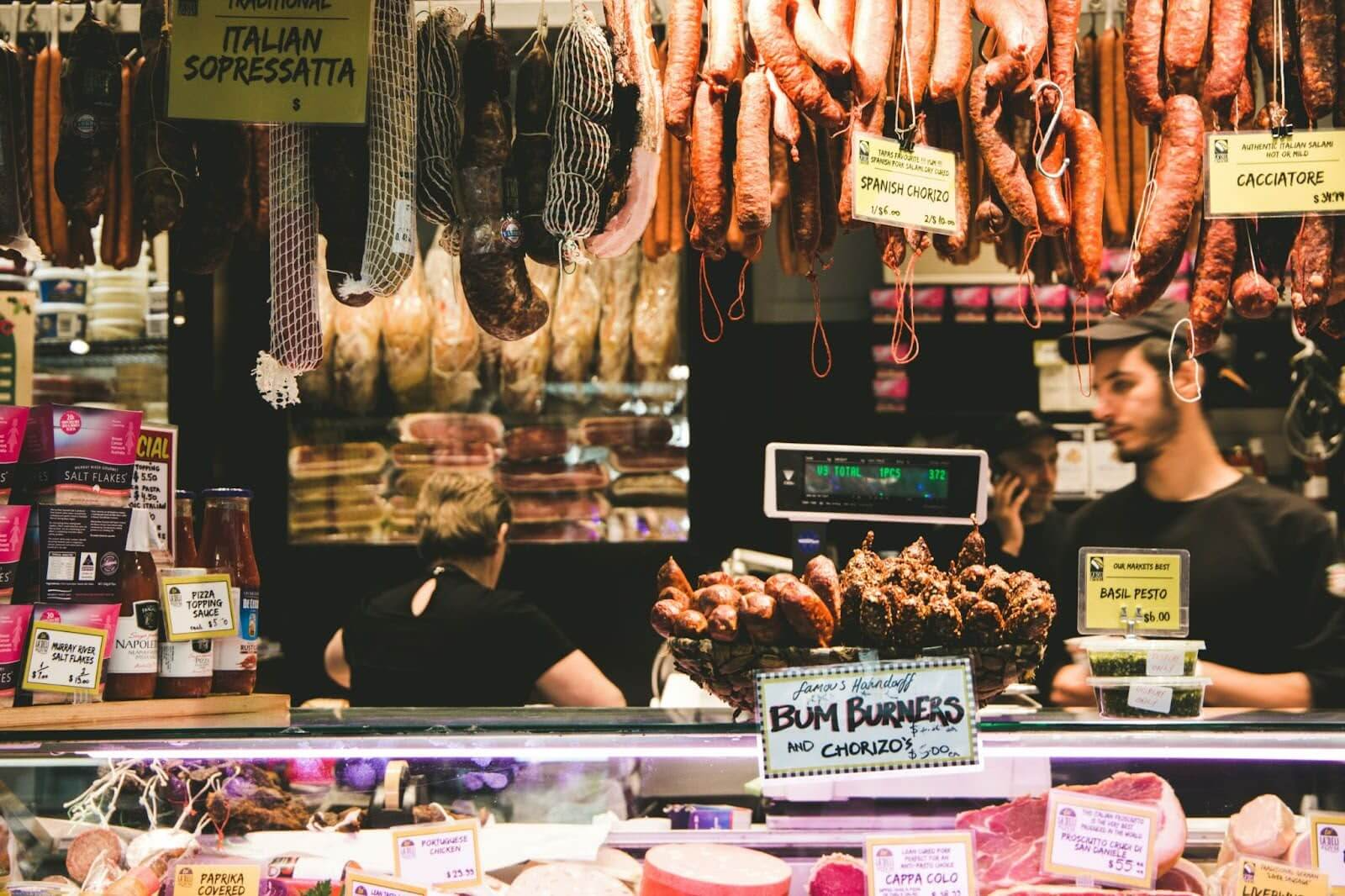 維多利亞市場（Queen Victoria Market）